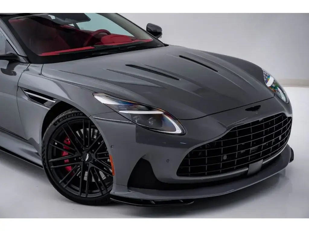 2024 DB12 V8 Coupe thumbnail vehicle image 3
