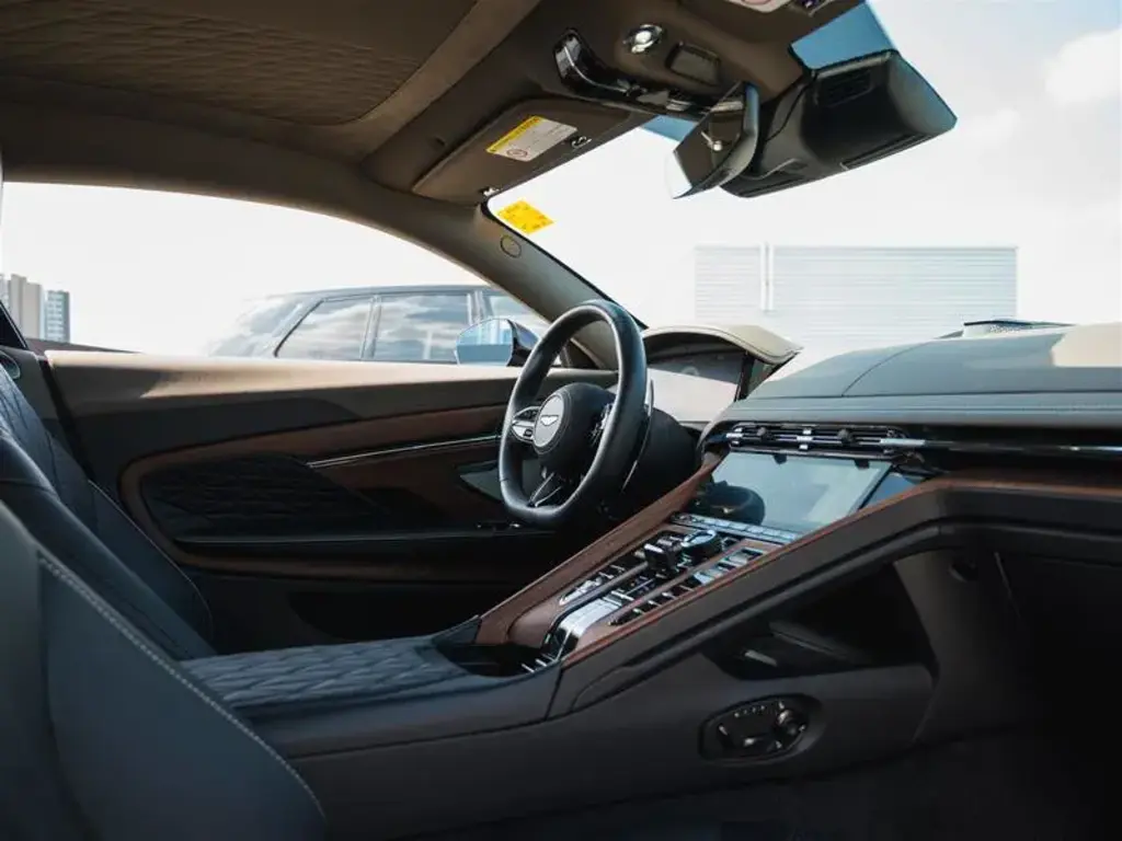 2024 DB12 V8 Coupe thumbnail vehicle image 2