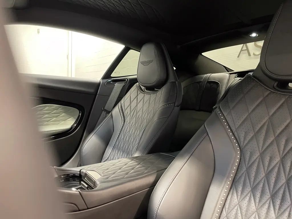 Aston Martin DB12 V8 Coupe 4.0 -  - Joinsteer - #4