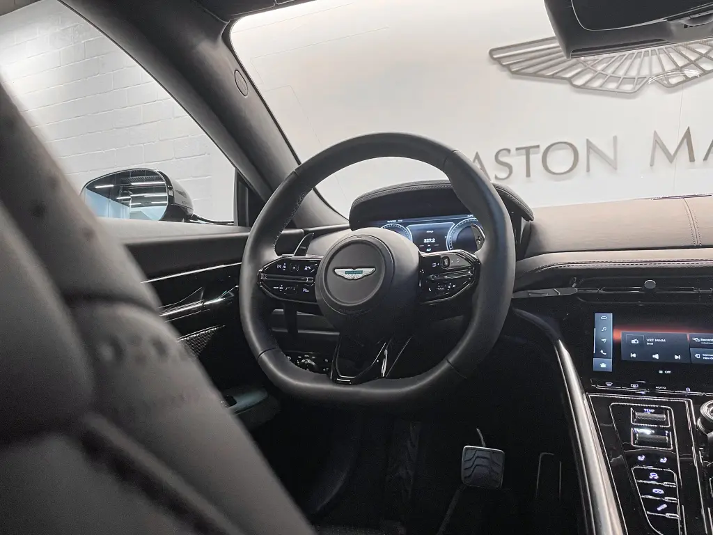 Aston Martin DB12 V8 Coupe 4.0 -  - Joinsteer - #2