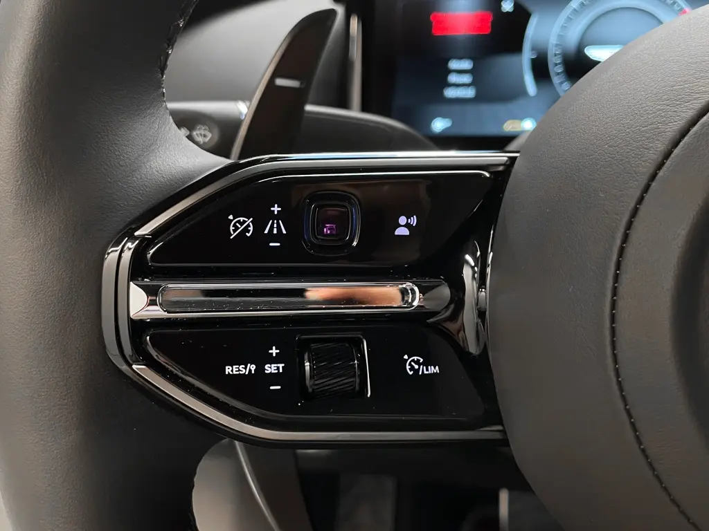 Aston Martin DB12 V8 Coupe 4.0 - 2023 - Joinsteer - #33