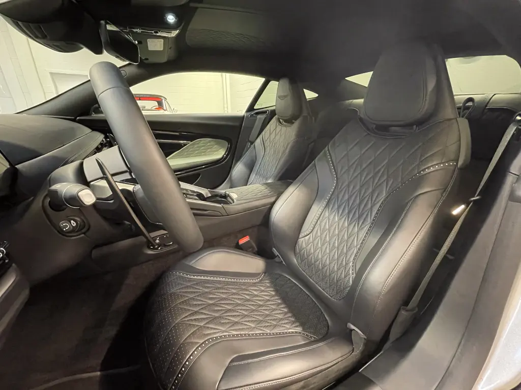 Aston Martin DB12 V8 Coupe 4.0 - 2023 - Joinsteer - #30