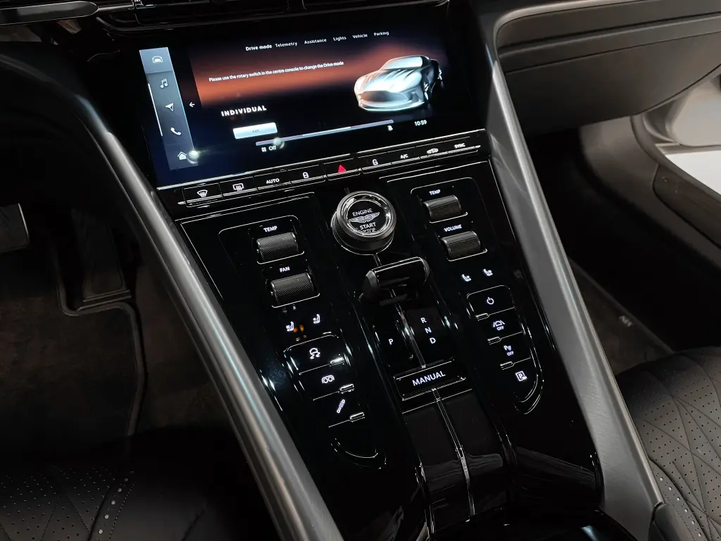 Aston Martin DB12 V8 Coupe 4.0 - 2023 - Joinsteer - #36