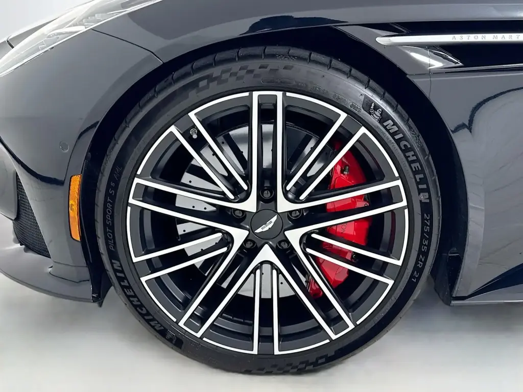 2024 DB12 V8 Coupe thumbnail vehicle image 3