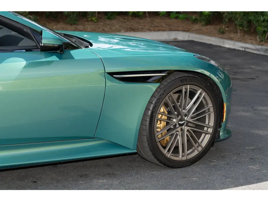2024 DB12 V8 Coupe thumbnail vehicle image 3