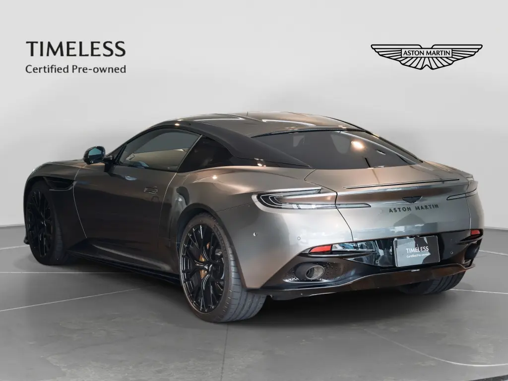 2025 DB12 V8 Coupe thumbnail vehicle image 1