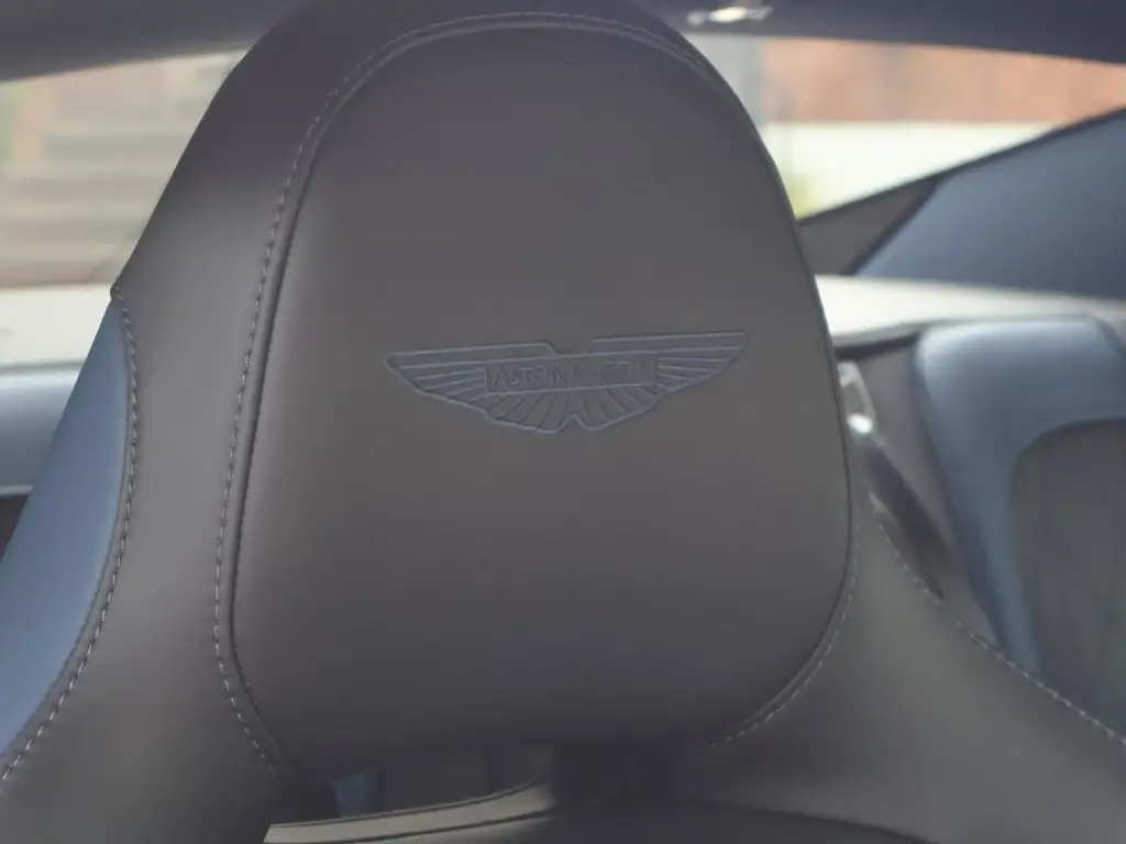 2025 DB12 V8 Coupe thumbnail vehicle image 3