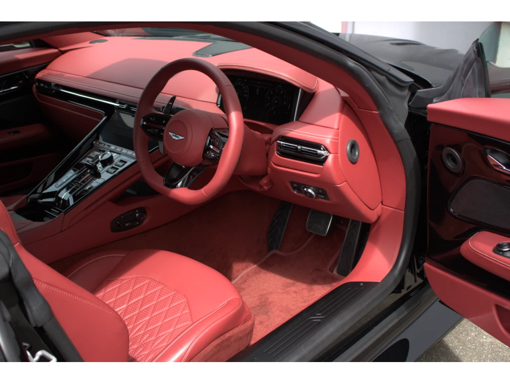 2025 DB12 V8 Coupe thumbnail vehicle image 2