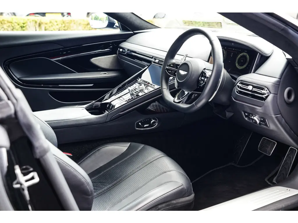 2025 DB12 V8 Coupe thumbnail vehicle image 2