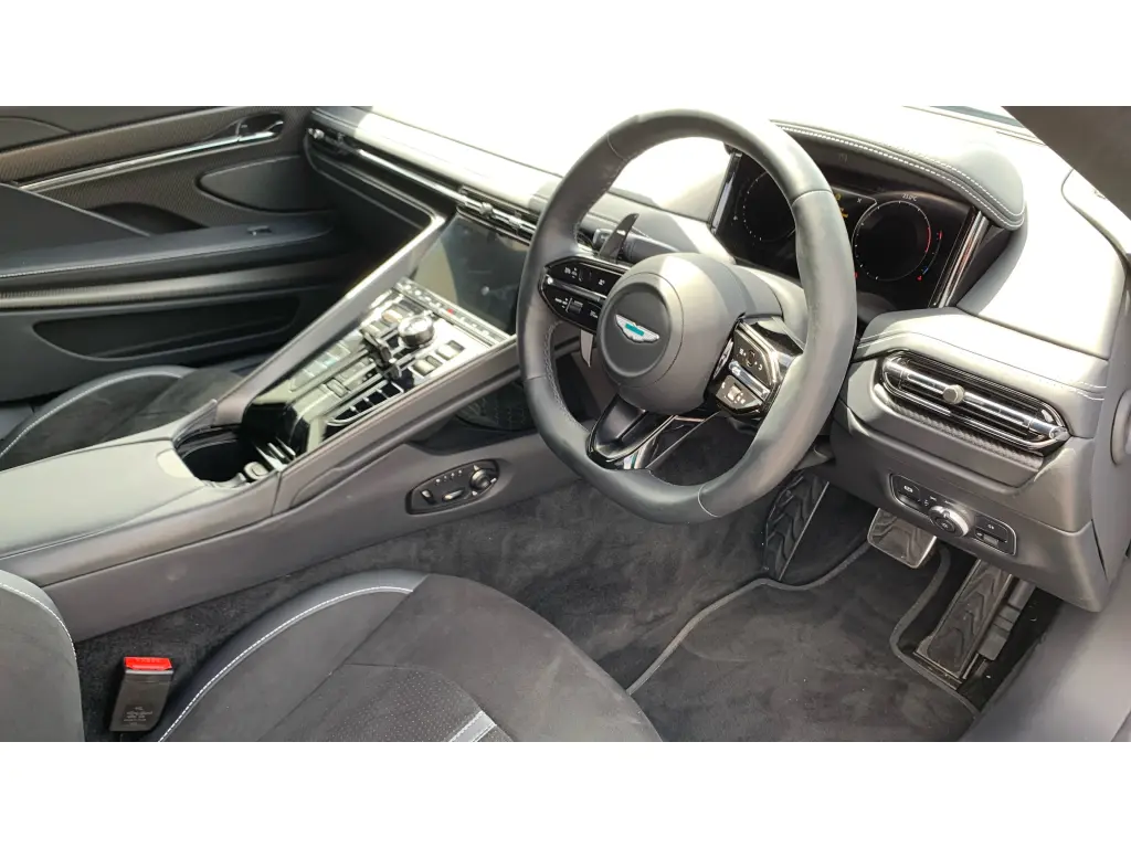 2025 DB12 V8 Coupe thumbnail vehicle image 2
