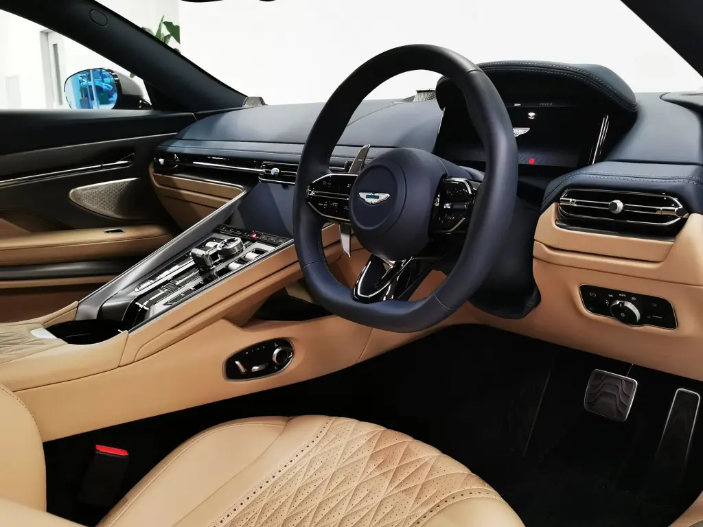 2025 DB12 V8 Coupe thumbnail vehicle image 2