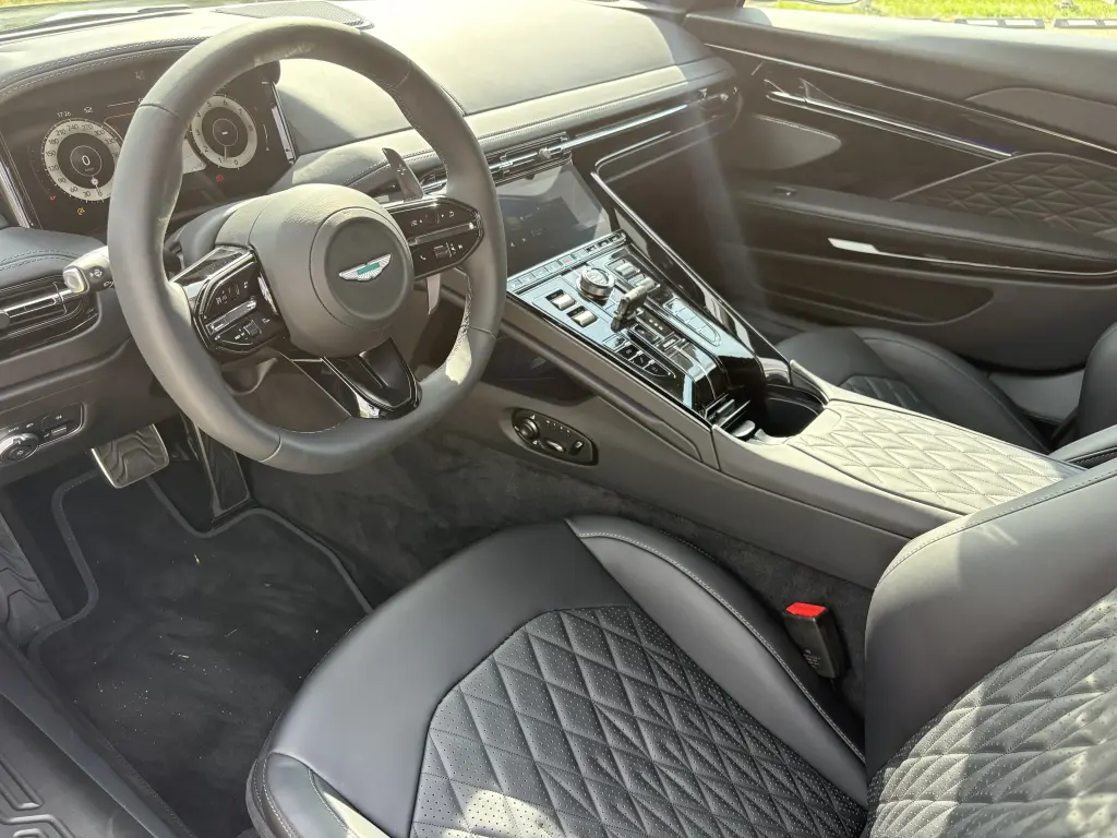 2025 DB12 V8 Coupe thumbnail vehicle image 2