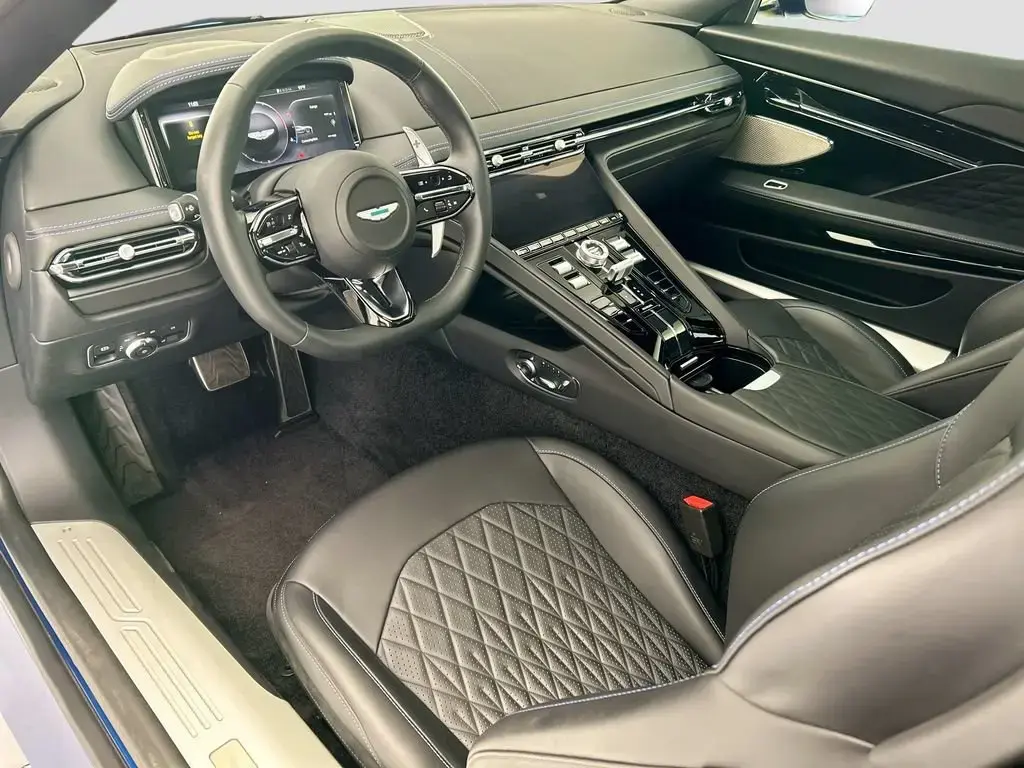 2025 DB12 V8 Coupe thumbnail vehicle image 2