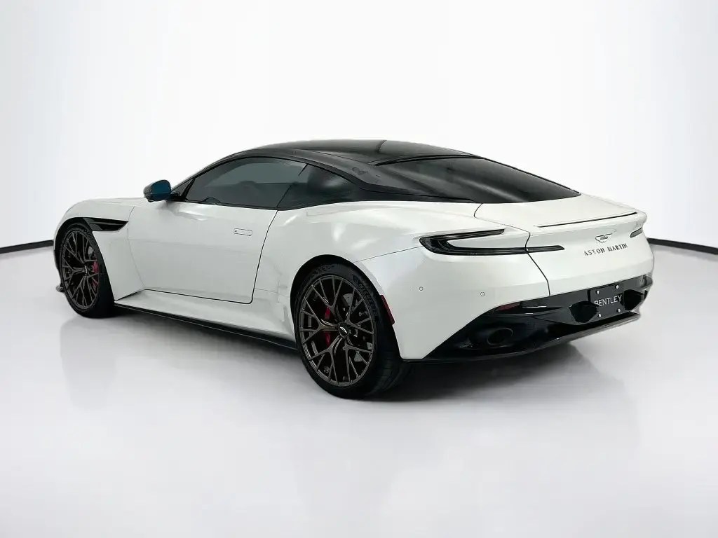 2025 DB12 V8 Coupe thumbnail vehicle image 1