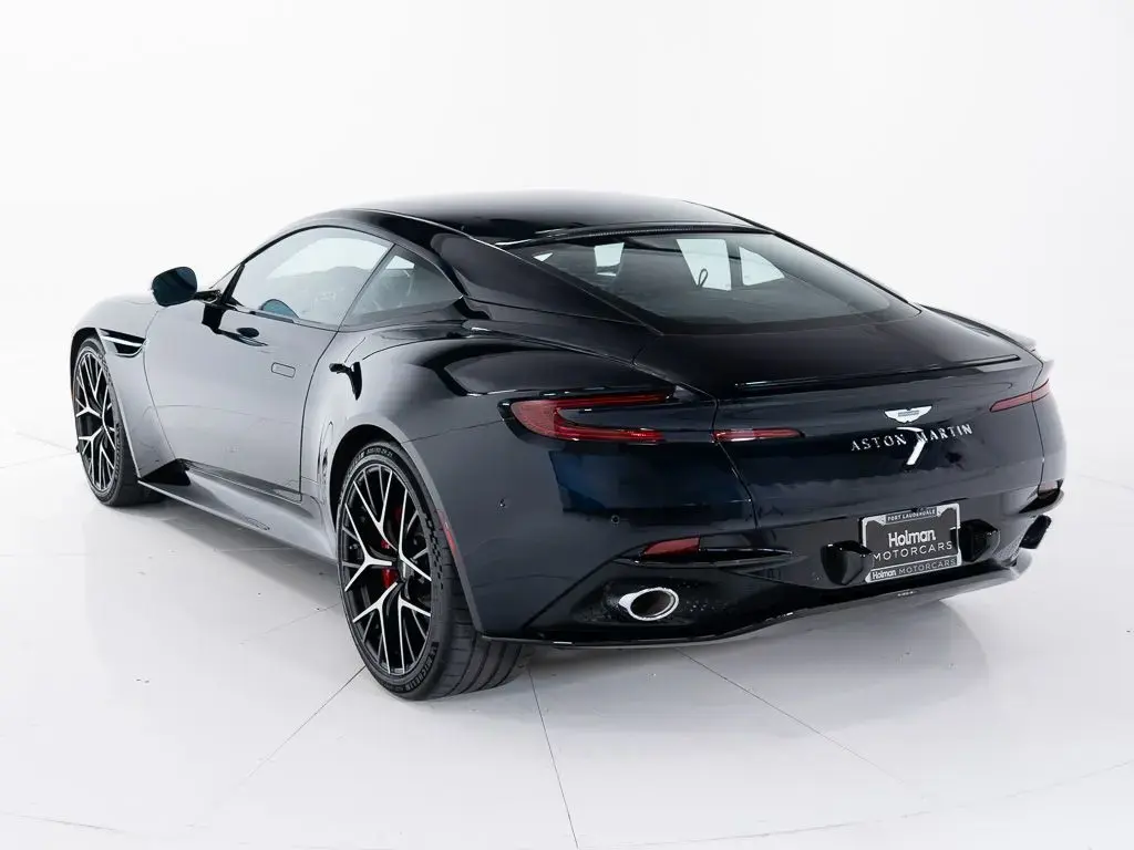 2025 DB12 V8 Coupe thumbnail vehicle image 1