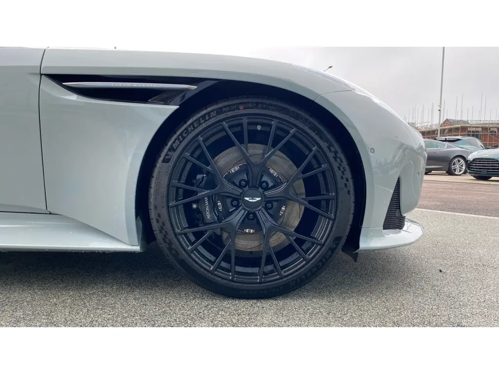 2026 DB12 V8 Coupe thumbnail vehicle image 3