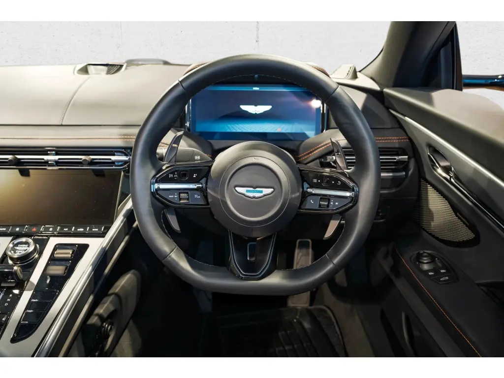 2024 DB12 V8 Volante thumbnail vehicle image 2