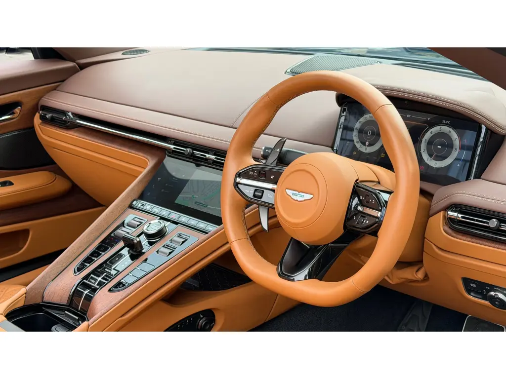 2024 DB12 V8 Volante thumbnail vehicle image 2