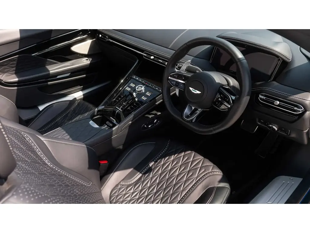 2024 DB12 V8 Volante thumbnail vehicle image 2
