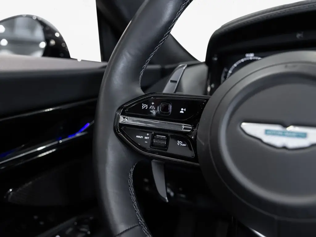 Aston Martin DB12 V8 Volante 4.0 - 2024 - Joinsteer - #39