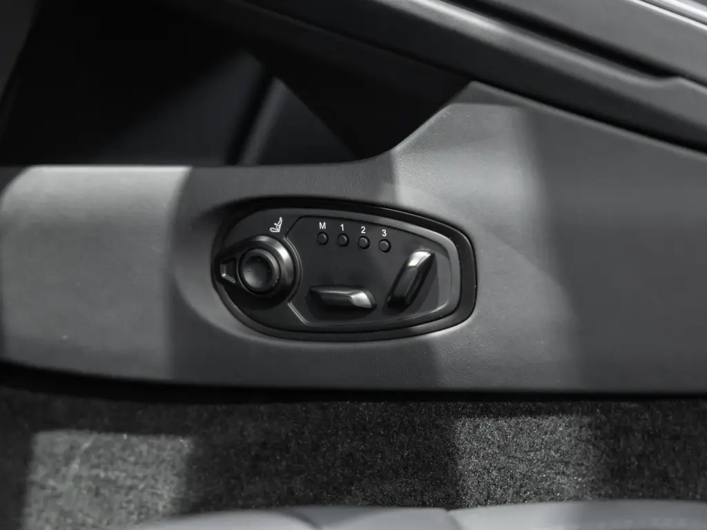 Aston Martin DB12 V8 Volante 4.0 - 2024 - Joinsteer - #31