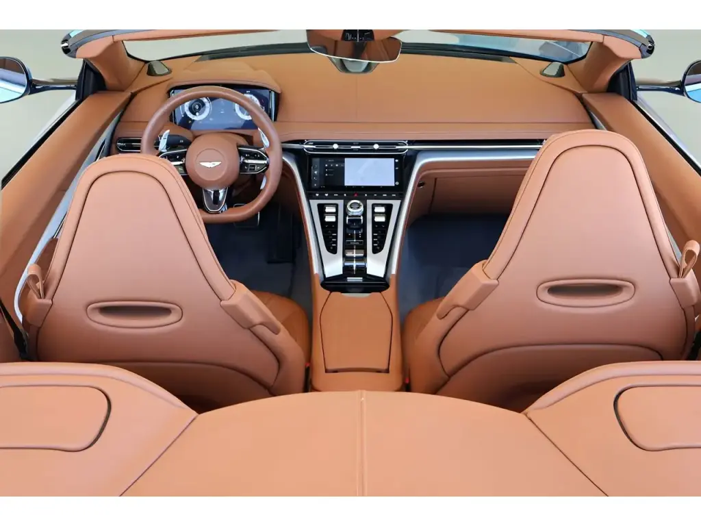 2024 DB12 V8 Volante thumbnail vehicle image 2