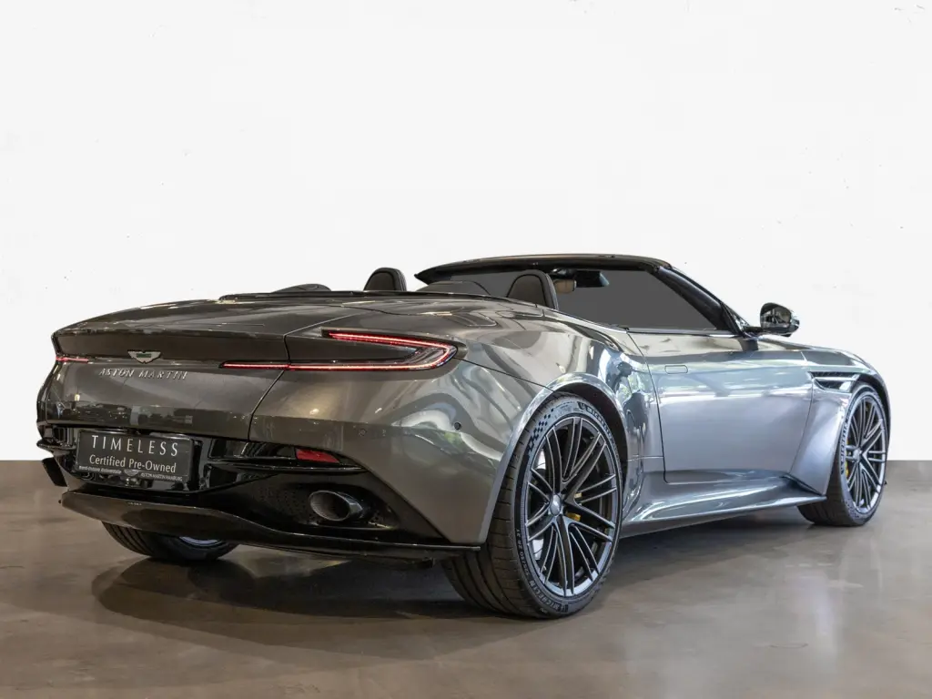 2024 DB12 V8 Volante thumbnail vehicle image 1