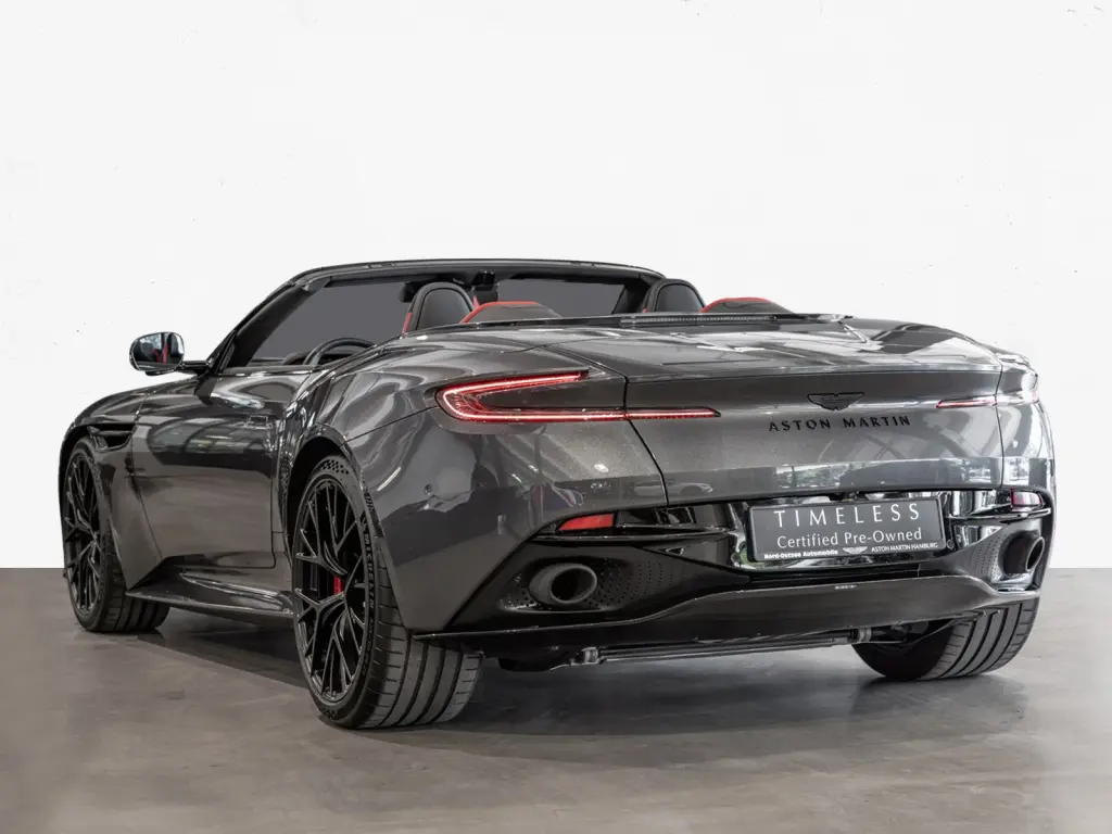 2024 DB12 V8 Volante thumbnail vehicle image 1
