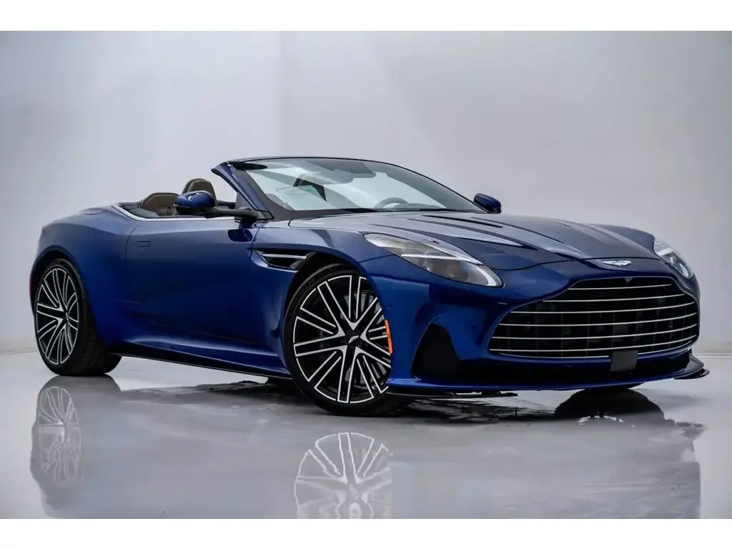 2024 DB12 V8 Volante main vehicle image