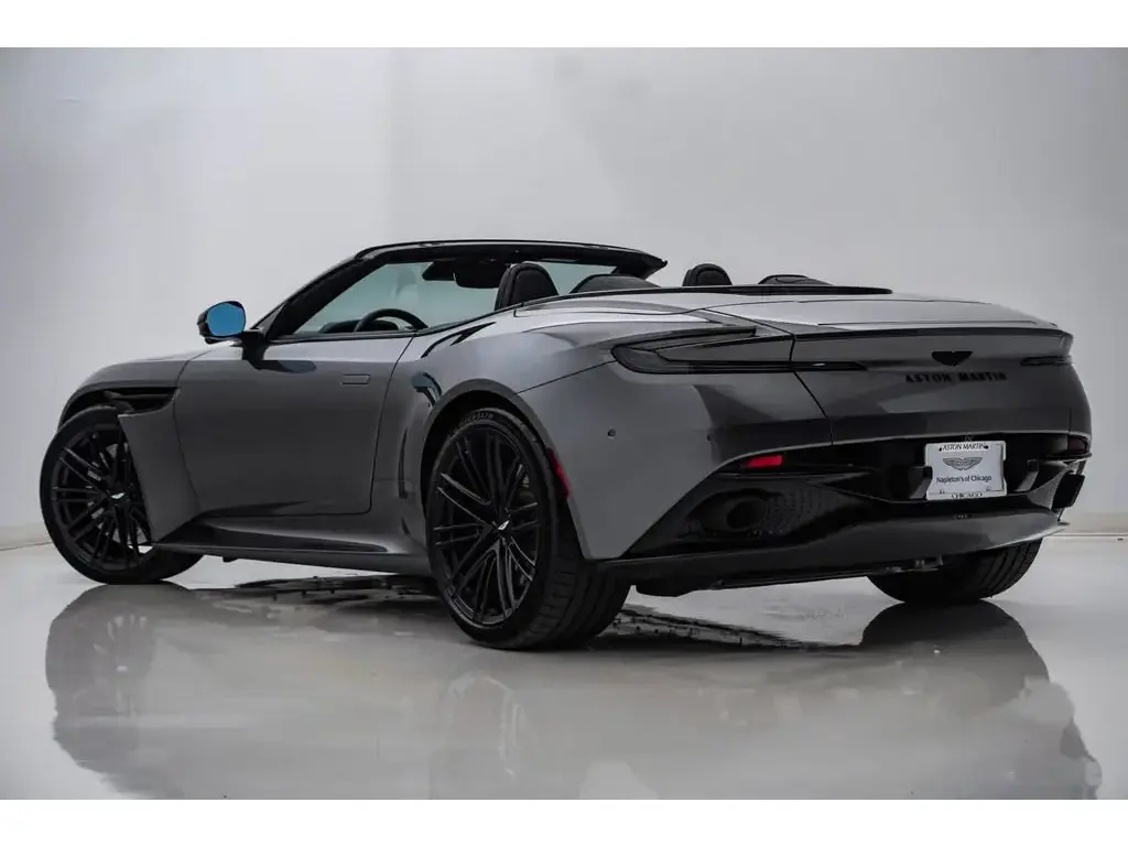 2024 DB12 V8 Volante thumbnail vehicle image 1