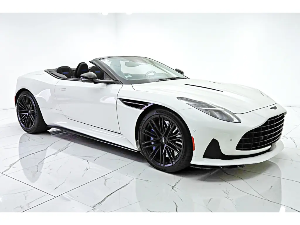 2024 DB12 V8 Volante main vehicle image