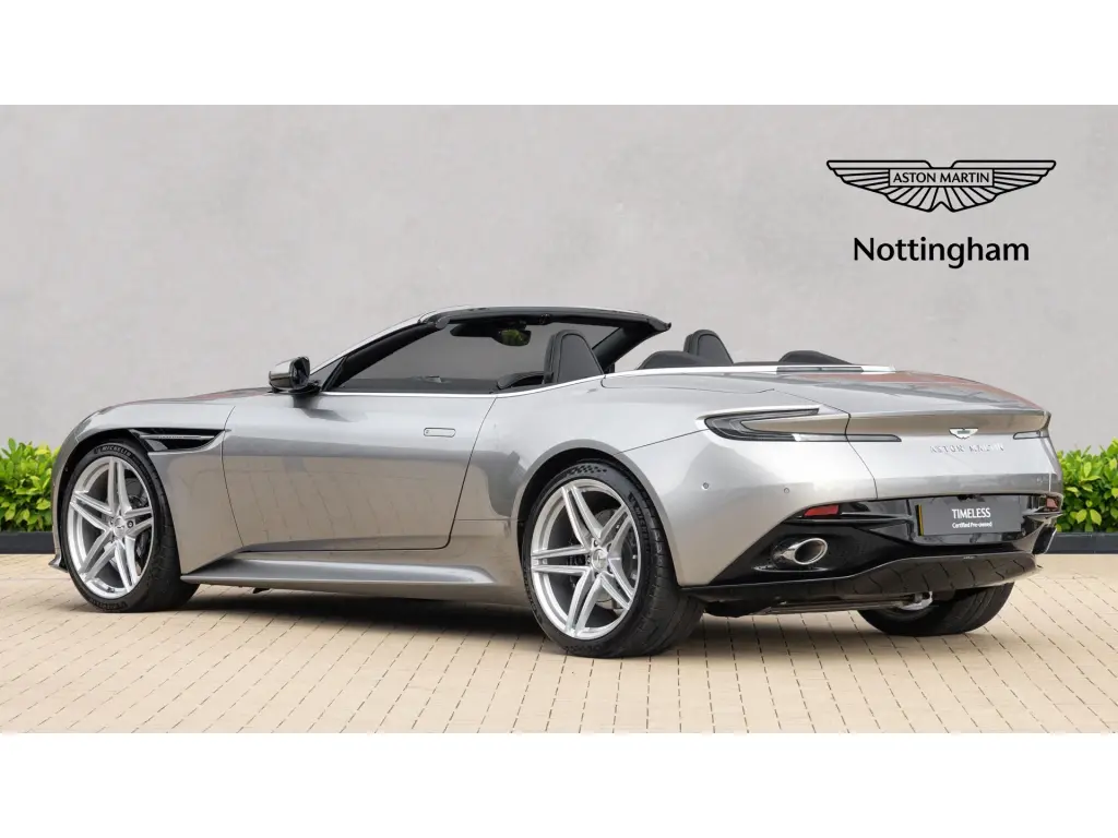 2025 DB12 V8 Volante thumbnail vehicle image 1