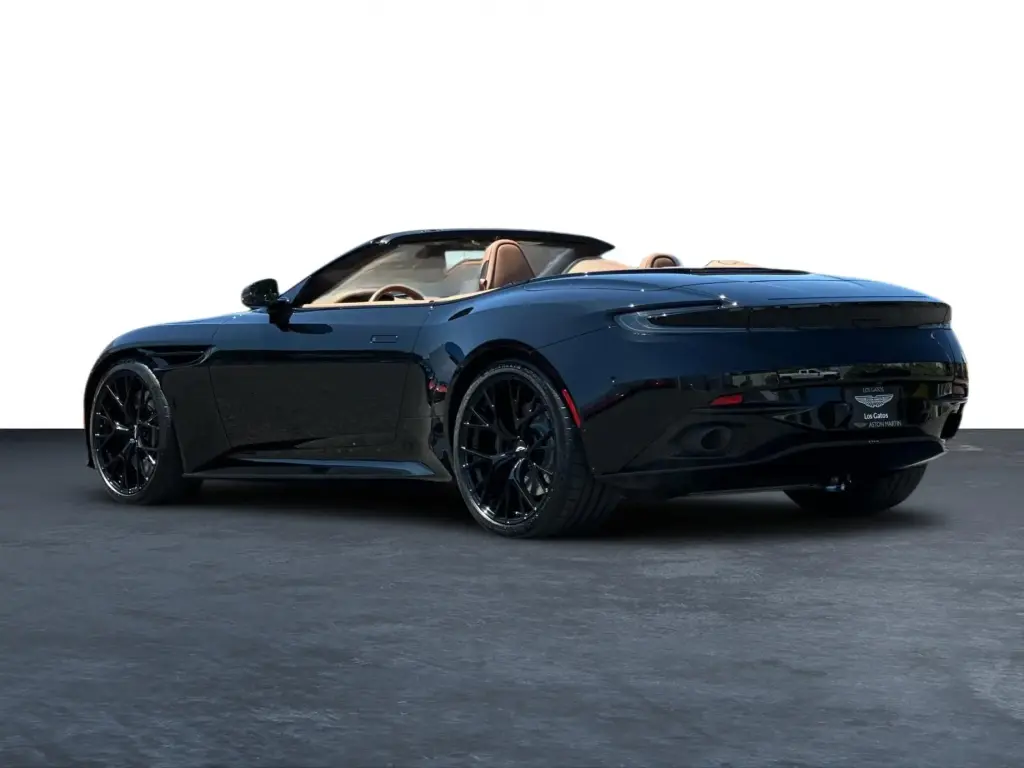 2025 DB12 V8 Volante thumbnail vehicle image 1