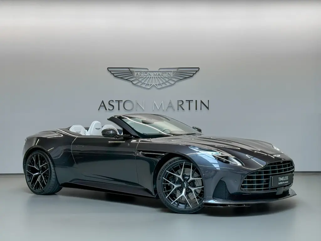2025 DB12 V8 Volante main vehicle image