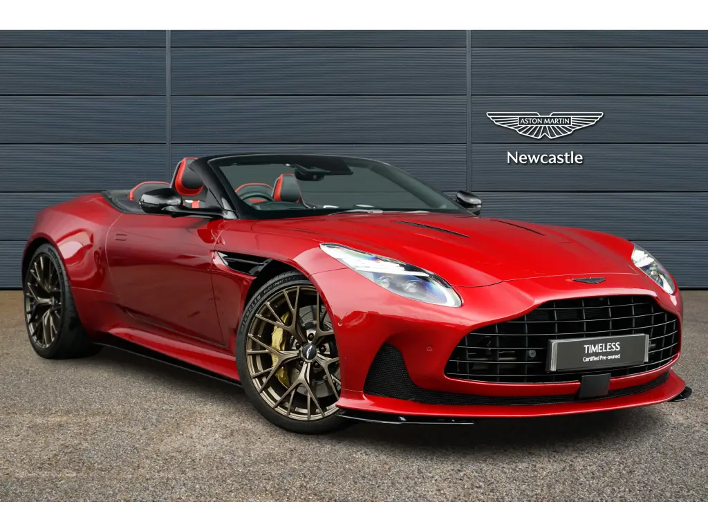 2026 DB12 V8 Volante main vehicle image