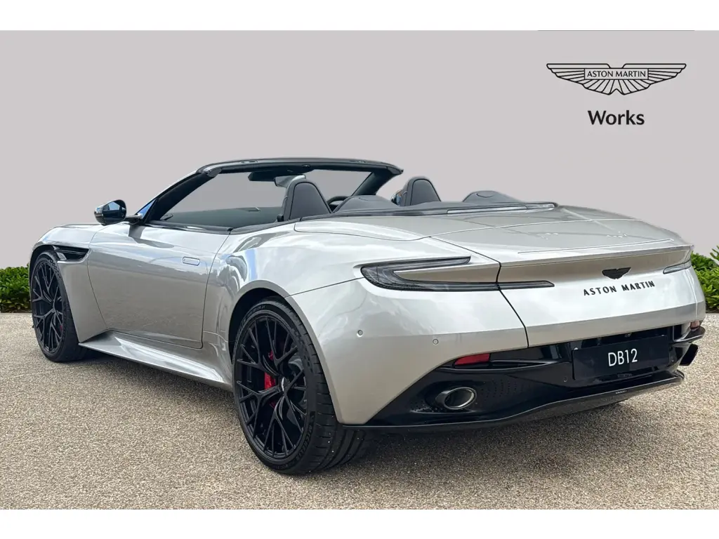 2026 DB12 V8 Volante thumbnail vehicle image 1