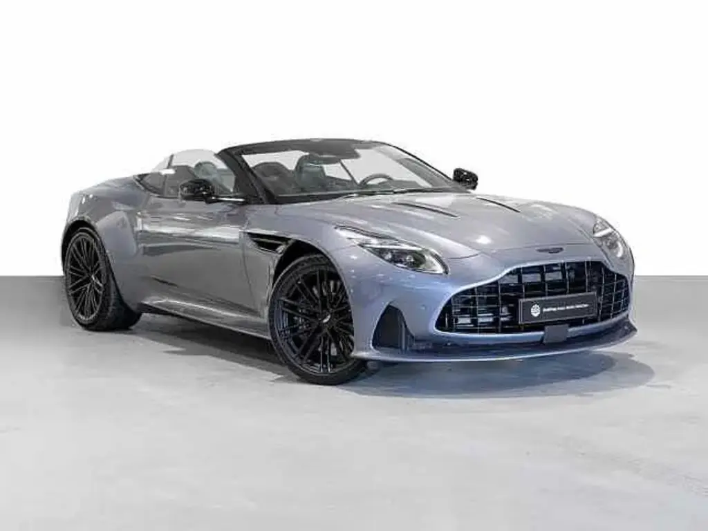 2026 DB12 V8 Volante main vehicle image