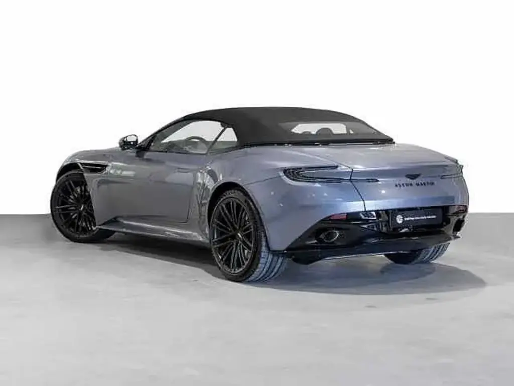 2026 DB12 V8 Volante thumbnail vehicle image 1