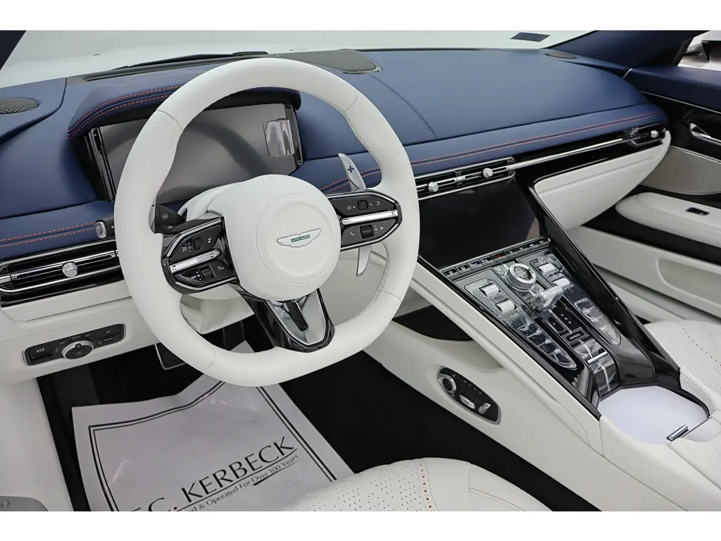 2026 DB12 V8 Volante thumbnail vehicle image 2