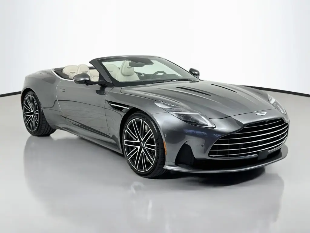 2026 DB12 V8 Volante main vehicle image