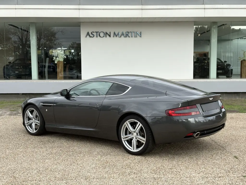 2007 DB9 Coupe thumbnail vehicle image 1