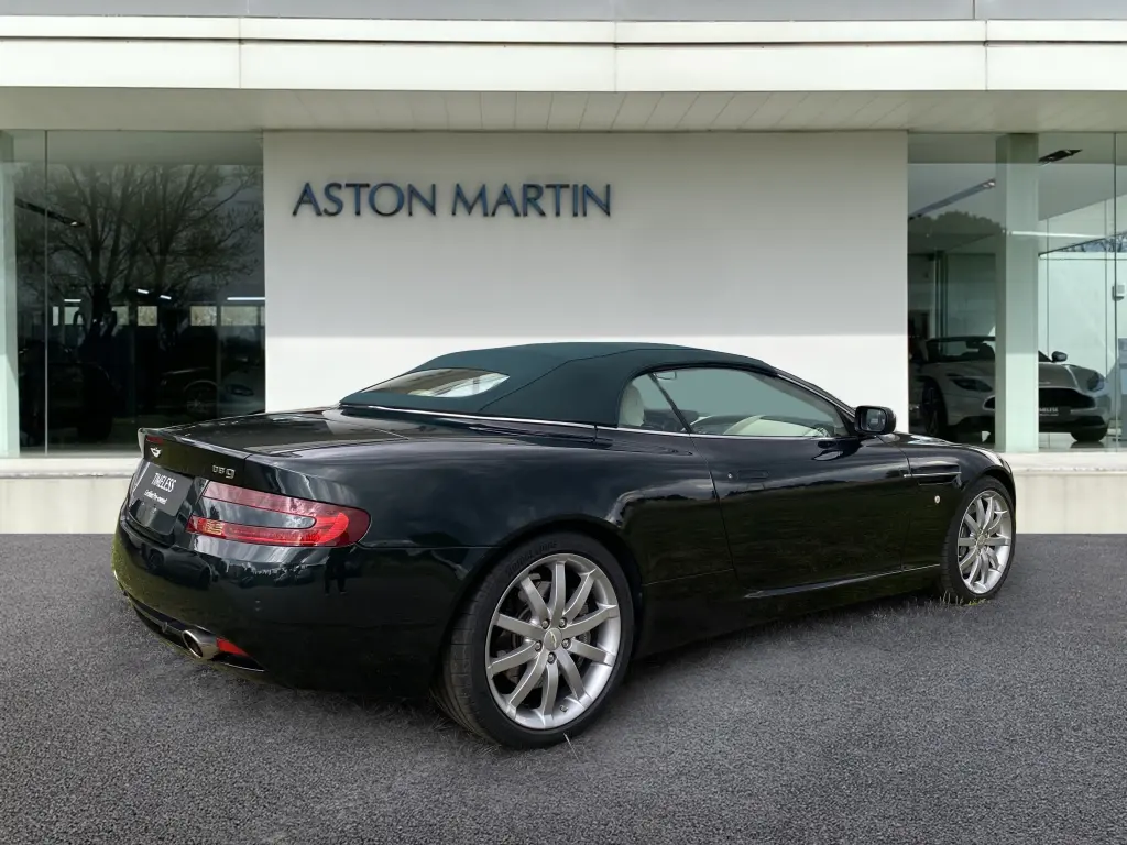 2006 DB9 Volante thumbnail vehicle image 1
