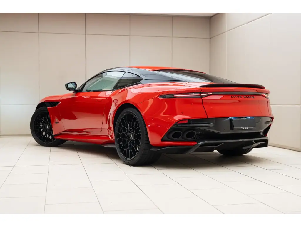 2023 DBS 770 Ultimate Coupe thumbnail vehicle image 1
