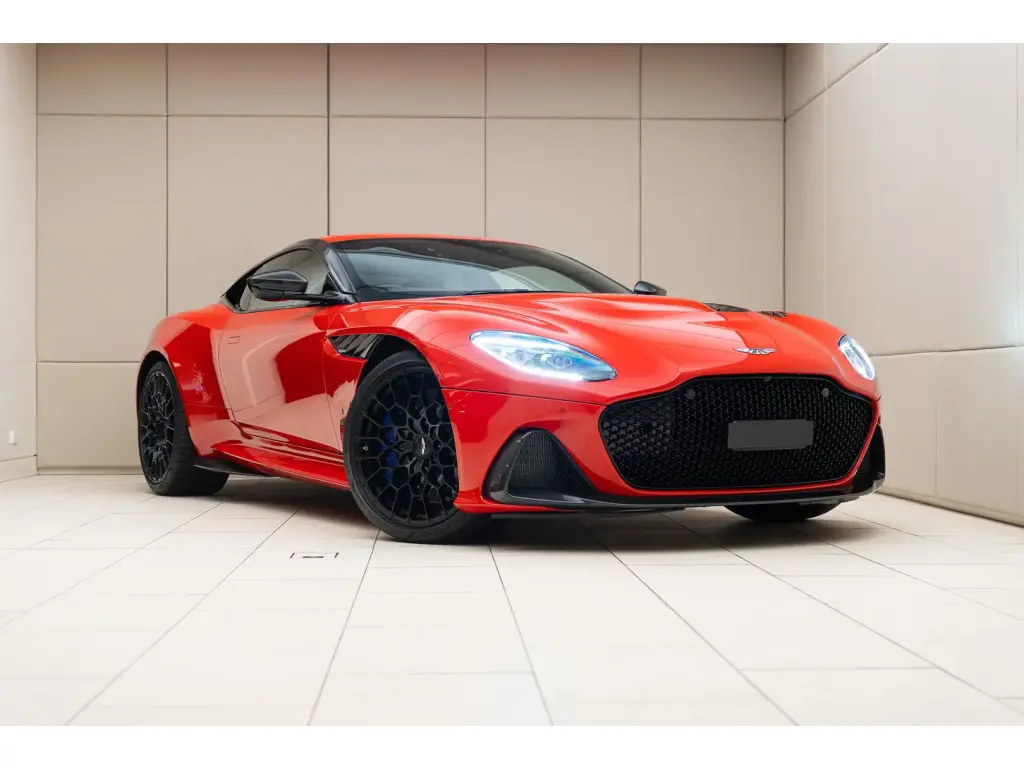 2023 DBS 770 Ultimate Coupe main vehicle image