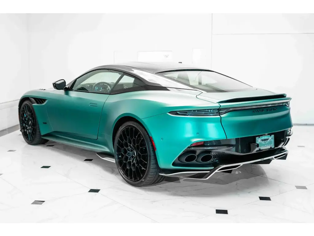 2023 DBS 770 Ultimate Coupe thumbnail vehicle image 1