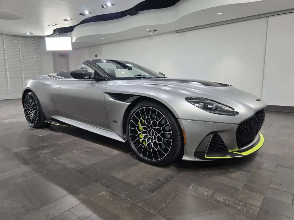 2023 DBS 770 Ultimate Volante main vehicle image