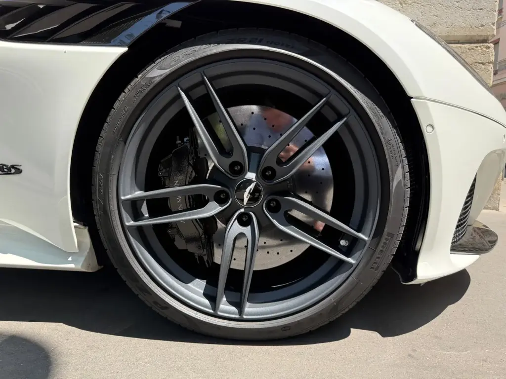 Aston Martin DBS (2018-24) DBS Coupe 5.2 -  - Joinsteer - #3