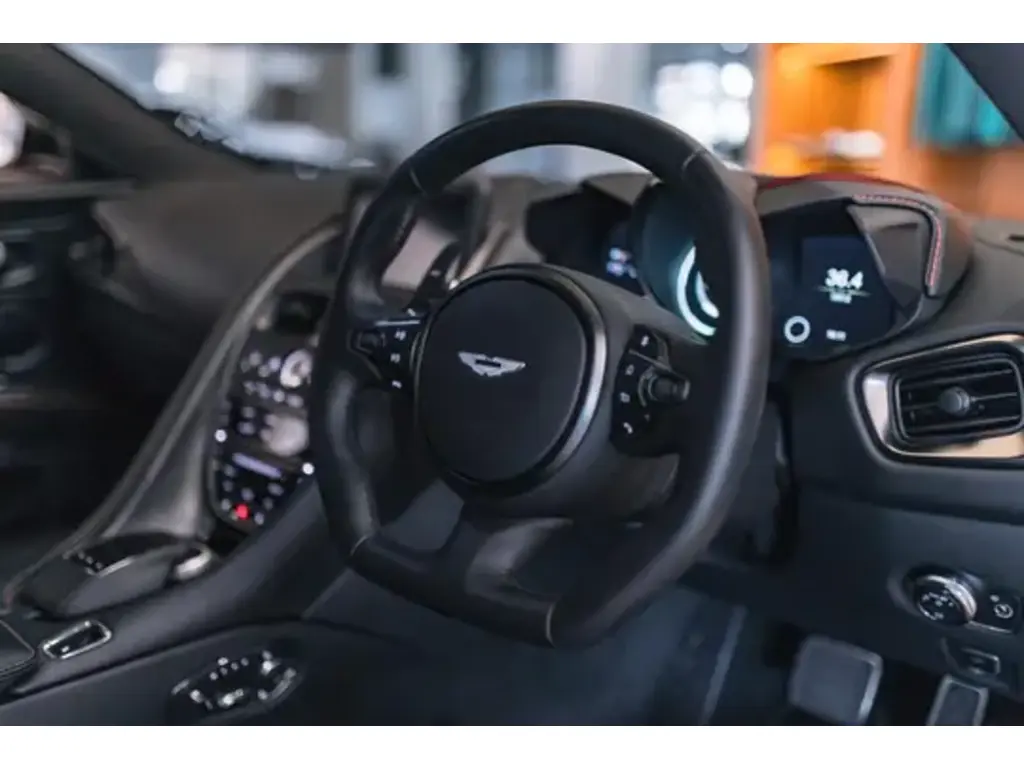 2019 DBS Superleggera Coupe thumbnail vehicle image 2