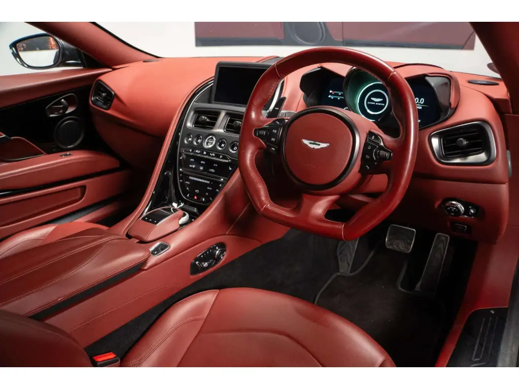 2019 DBS Superleggera Coupe thumbnail vehicle image 2