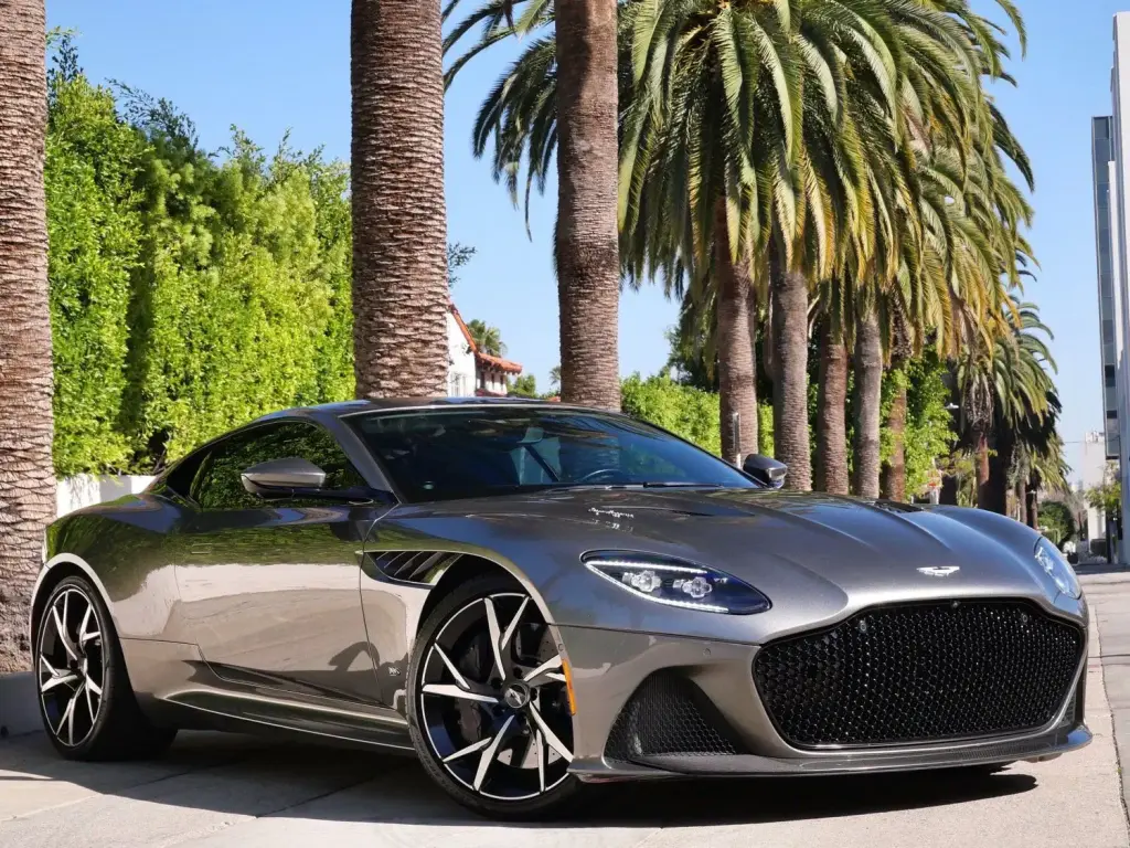 2019 DBS Superleggera Coupe main vehicle image